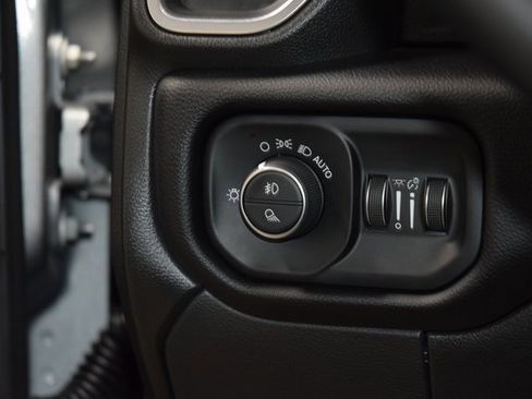 Used 2024 RAM 3500 Laramie w/ Night Edition image 33