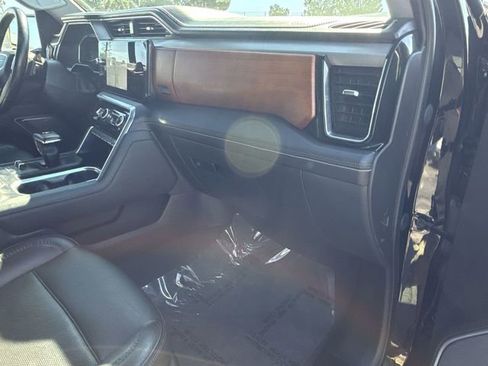 Used 2022 GMC Sierra 1500 Denali image 29