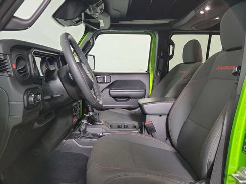 Used 2025 Jeep Wrangler Unlimited Rubicon w/ Safety Group AWD/4WD image 11