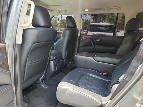 Used 2024 Nissan Armada Platinum w/ Captain's Chairs Package image 9
