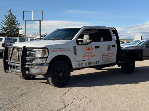 Used 2021 Ford F250 XLT w/ FX4 Off-Road Package AWD/4WD image 5