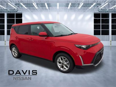 Used 2024 Kia Soul LX w/ Option Group 015