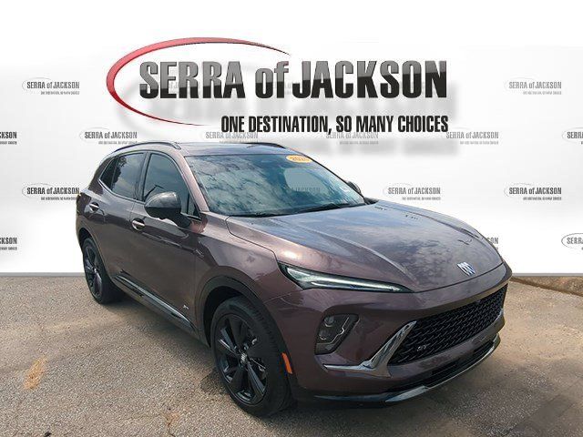 Used 2025 Buick Envision Sport Touring AWD/4WD image 3