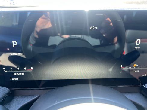 New 2026 Nissan Kicks SR w/ Cold Weather Package AWD/4WD image 16