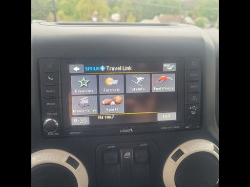 Used 2014 Jeep Wrangler Sahara AWD/4WD image 18