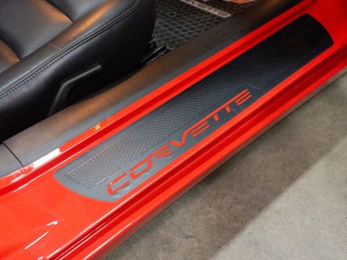 Used 2007 Chevrolet Corvette Coupe image 25