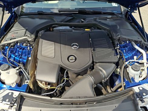 Used 2025 Mercedes-Benz CLE 300 4MATIC Cabriolet image 29
