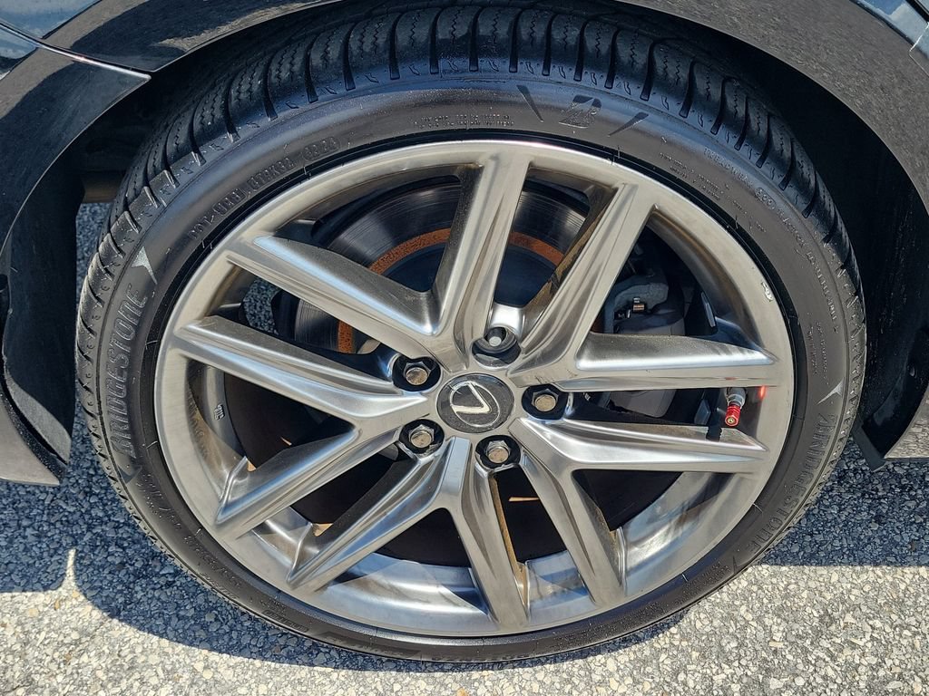 Used 2019 Lexus IS 300 F Sport w/ F Sport Package RWD image 5