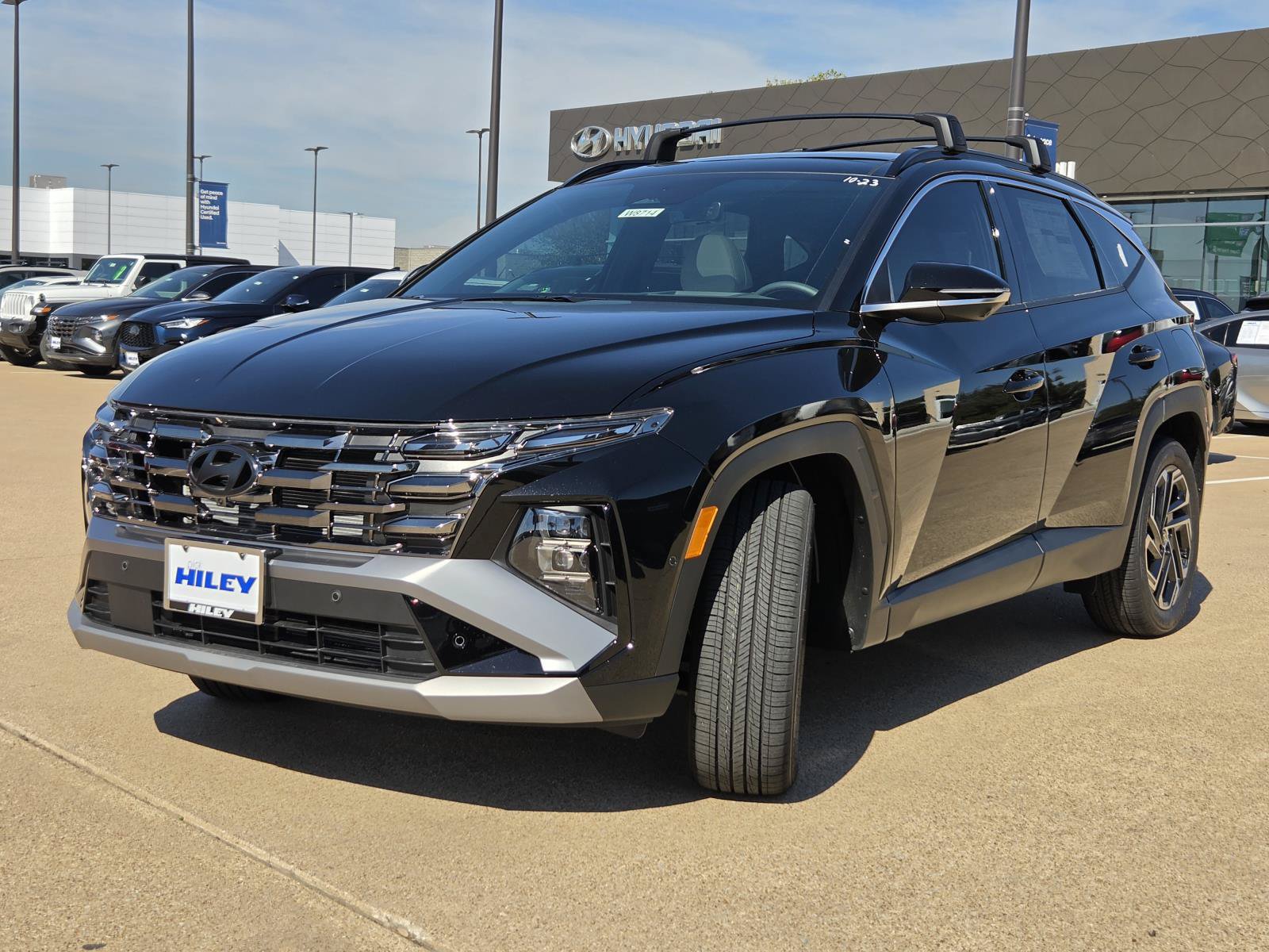 New 2026 Hyundai Tucson Limited FWD image 2