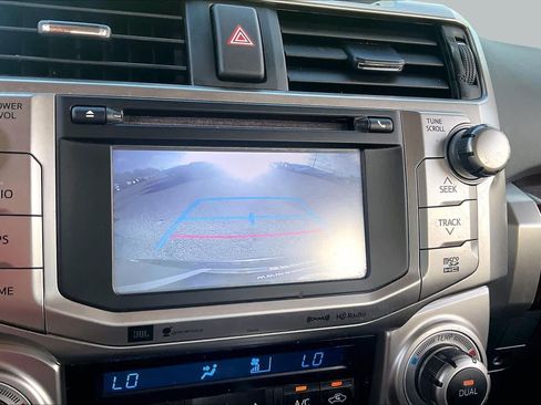 Used 2019 Toyota 4Runner Limited AWD/4WD image 27
