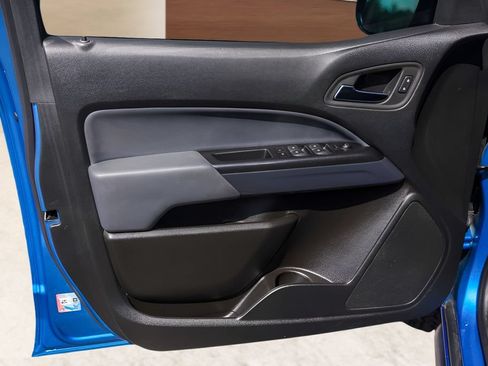 Used 2022 Chevrolet Colorado Z71 RWD image 23