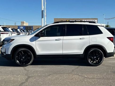 Used 2024 Honda Passport Black Edition image 6