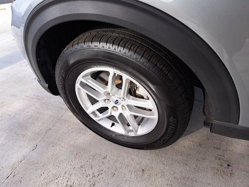 Certified 2025 Ford Explorer Active image 26