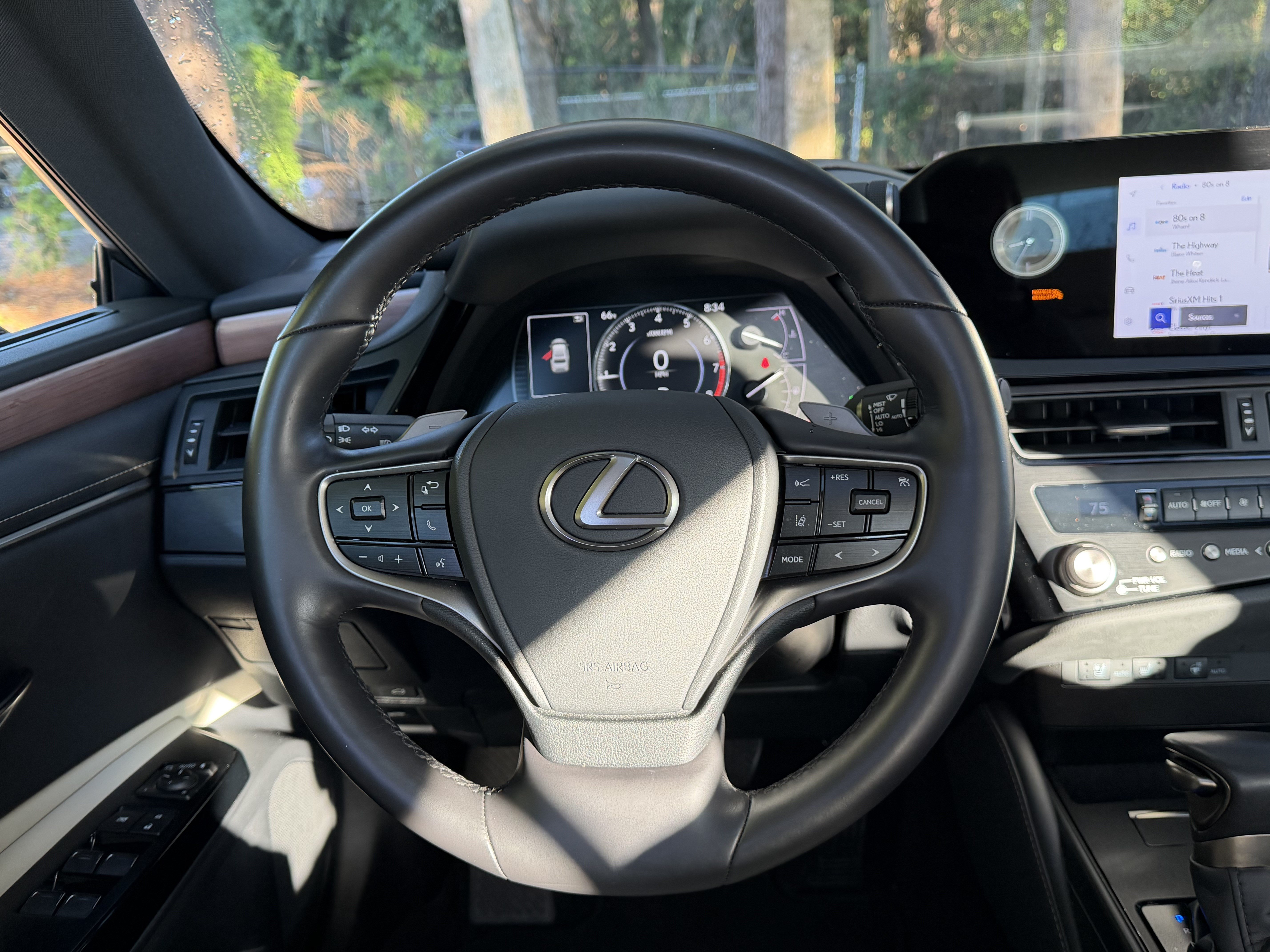 Used 2025 Lexus ES 350 w/ Premium Package FWD image 30