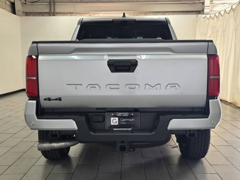 New 2025 Toyota Tacoma TRD Sport image 18