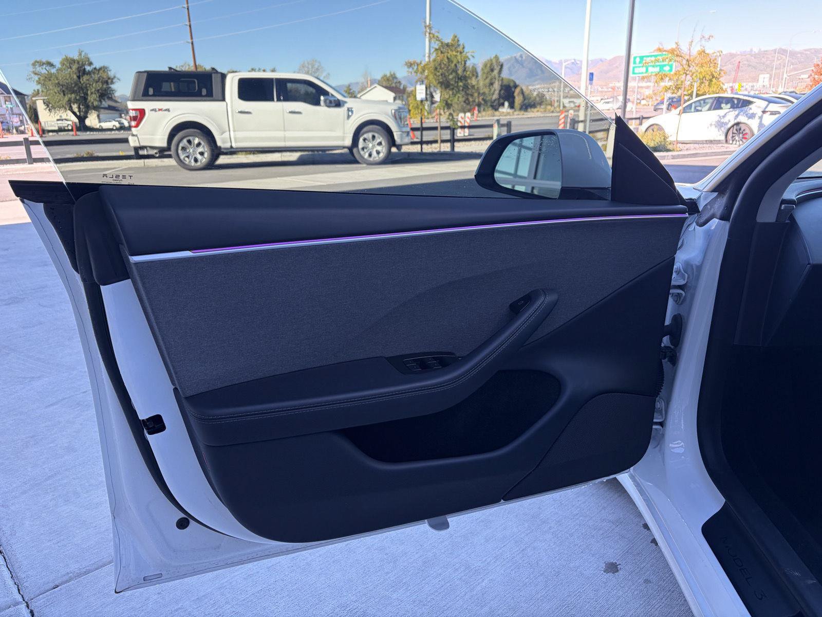 Used 2025 Tesla Model 3 Long Range RWD image 10