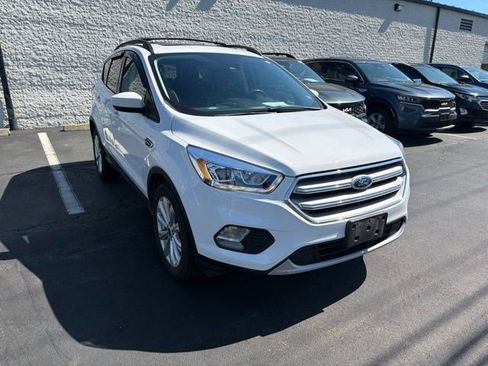 Used 2019 Ford Escape SEL AWD/4WD image 3