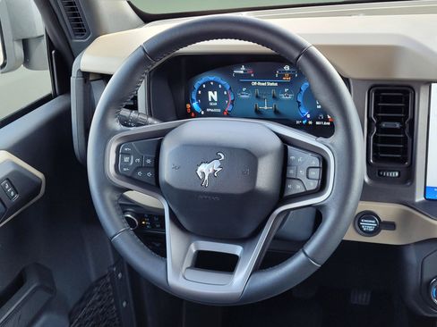 Used 2025 Ford Bronco Big Bend AWD/4WD image 12