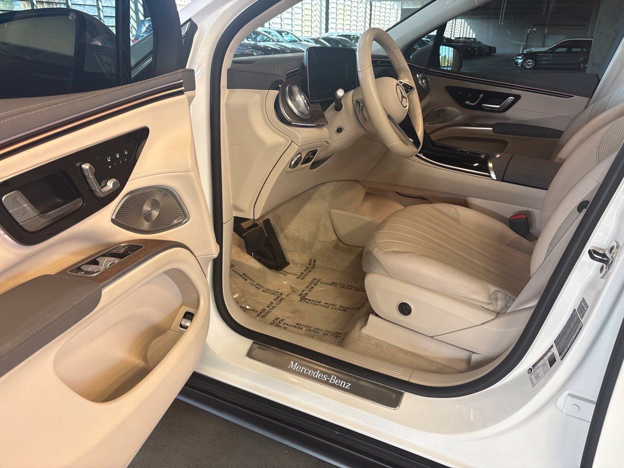 Certified 2023 Mercedes-Benz EQS 450+ SUV image 7