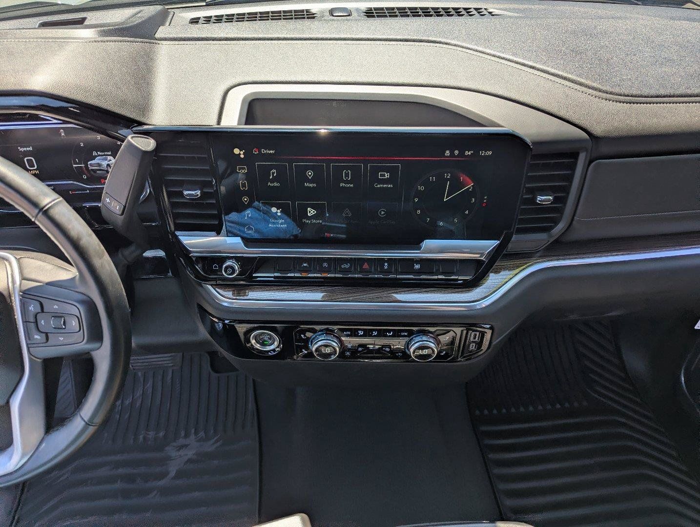 Used 2024 GMC Sierra 1500 Elevation AWD/4WD image 17