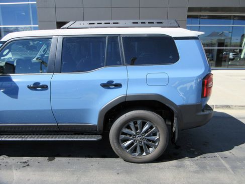Used 2025 Toyota Land Cruiser w/ Premium Package image 4