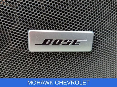 Used 2025 Chevrolet Tahoe Z71 w/ Comfort Package AWD/4WD image 25