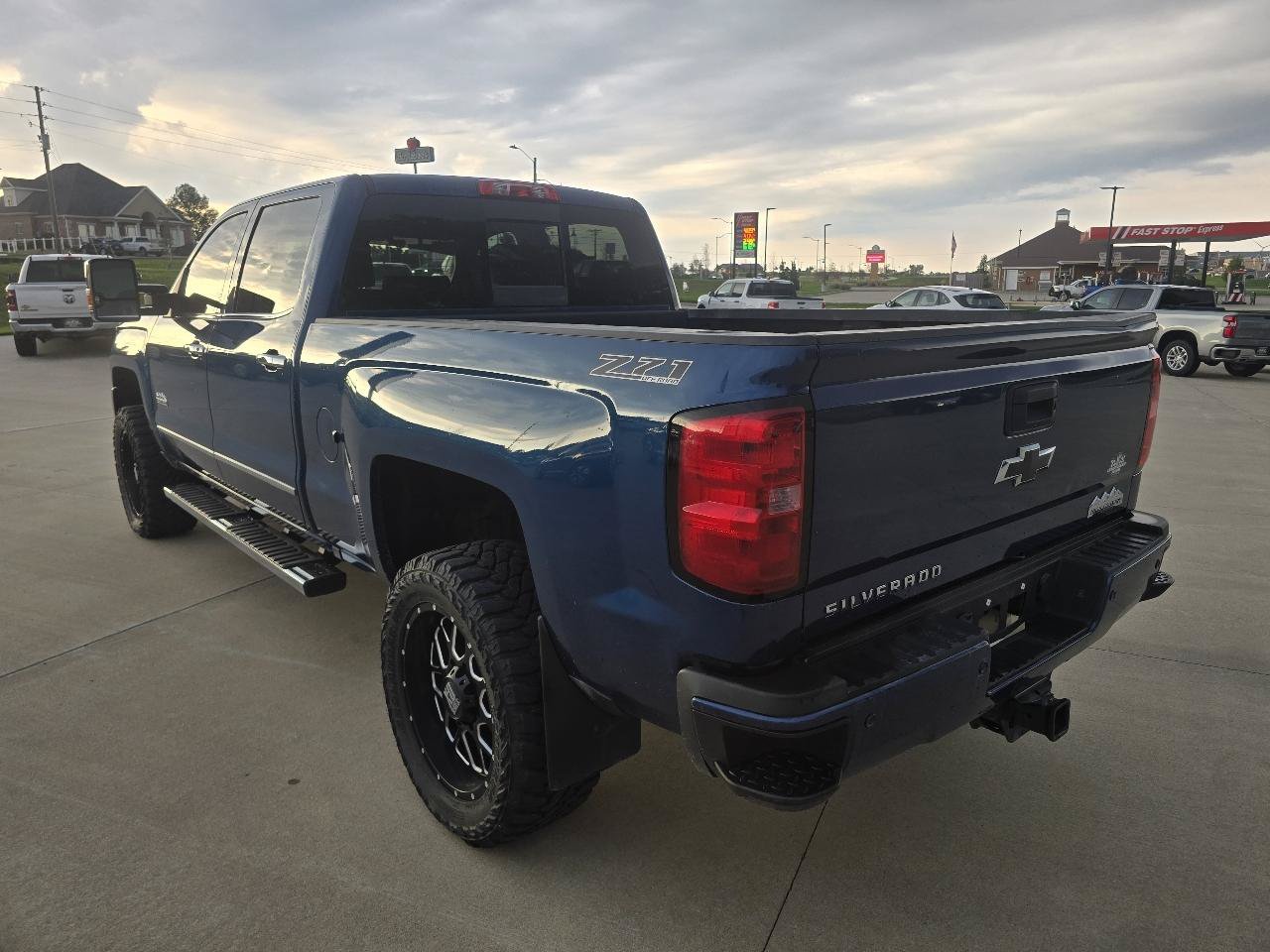 Used 2016 Chevrolet Silverado 3500 High Country w/ Duramax Plus Package AWD/4WD image 3