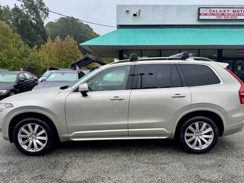 Used 2016 Volvo XC90 T6 Momentum w/ Momentum Plus Package image 7