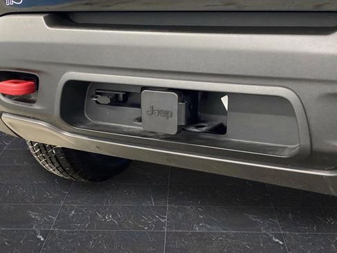 Used 2022 Jeep Renegade Trailhawk w/ Trailer Tow Group image 36