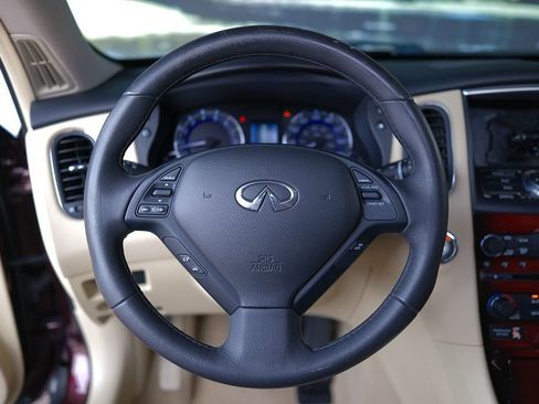 Used 2016 INFINITI QX50 2WD w/ Premium Package image 13