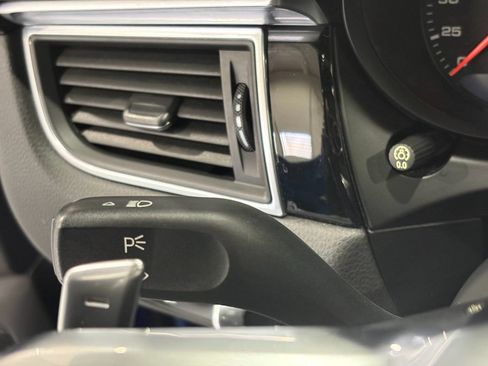 Used 2017 Porsche Macan S AWD/4WD image 15