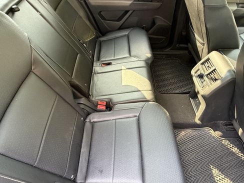 Used 2021 Volkswagen Atlas SE w/ Panoramic Sunroof Package FWD image 39