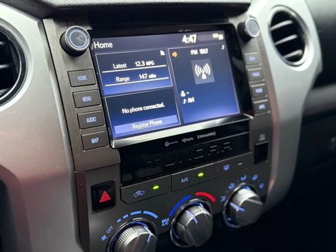 Used 2020 Toyota Tundra SR5 w/ SR5 Upgrade Package image 31