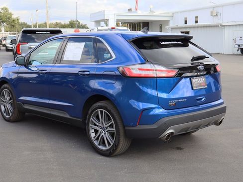 Used 2021 Ford Edge Titanium w/ Equipment Group 301A image 6