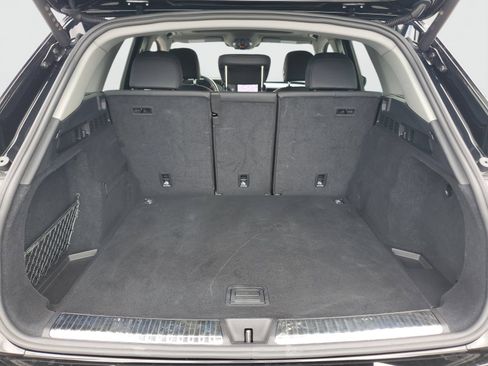 Used 2025 Audi Q5 Premium w/ Convenience Package AWD/4WD image 9