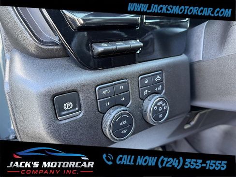 Used 2025 Chevrolet Silverado 2500 ZR2 w/ Technology Package image 27