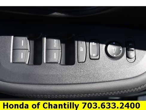 Certified 2026 Honda HR-V LX image 20