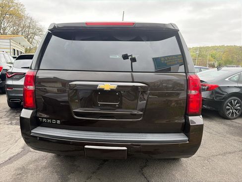 Used 2018 Chevrolet Tahoe LT w/ Luxury Package AWD/4WD image 7