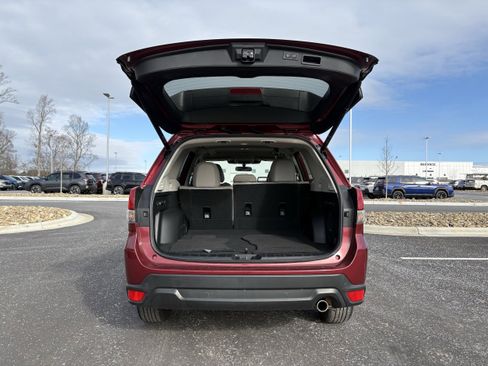 Certified 2024 Subaru Forester Limited image 11
