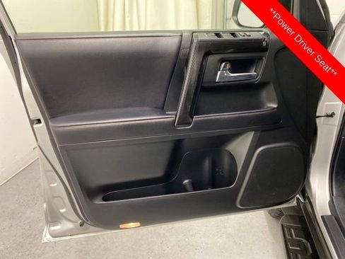 Certified 2022 Toyota 4Runner TRD Off-Road Premium image 13