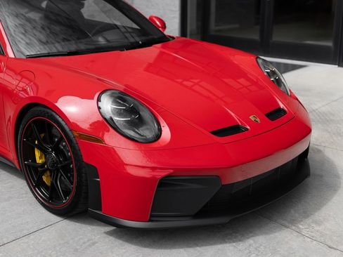 Used 2026 Porsche 911 GT3 RWD image 2