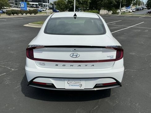 Used 2023 Hyundai Sonata Blue FWD image 4