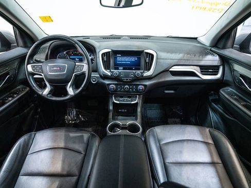 Used 2024 GMC Terrain SLT AWD/4WD image 14
