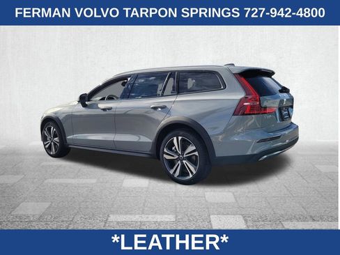 New 2026 Volvo V60 B5 Cross Country Plus w/ Protection Package Premier image 8