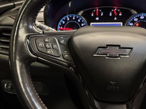 Used 2022 Chevrolet Equinox RS w/ RS Leather Package image 20