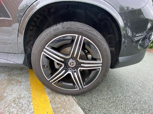 Used 2024 Mercedes-Benz GLC 300 4MATIC image 22