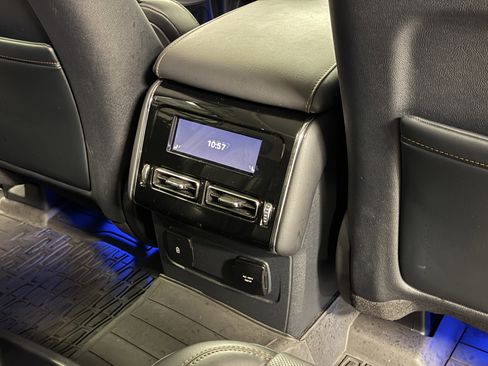 Used 2025 Lincoln Aviator Reserve w/ Equipment Group 201A image 25