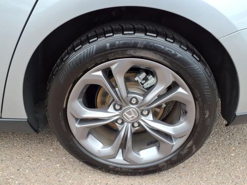 Used 2023 Honda Accord EX image 8