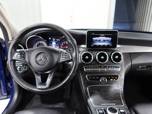 Used 2018 Mercedes-Benz C 300 Sedan w/ Premium Package image 20