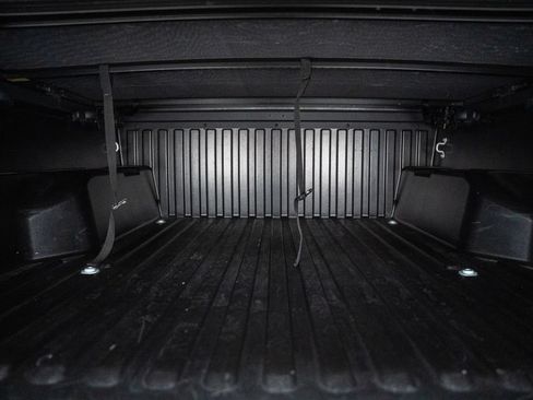 Certified 2022 Toyota Tacoma SR AWD/4WD image 13